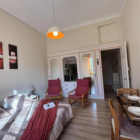 Grand - 1 Lit - 2 Pers Appartement